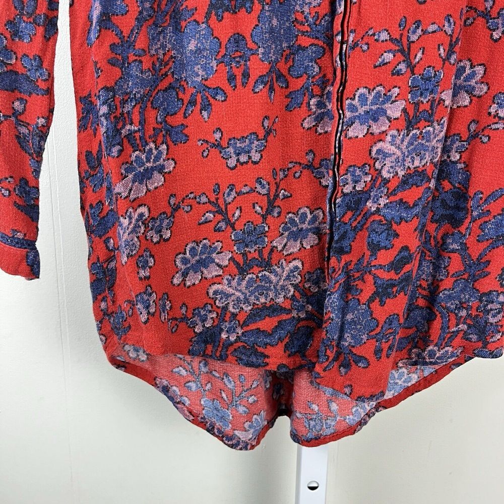Lucky Brand‎ Peasant Top Womens XS Red Blue Floral Button Front Rayon Boho - Picture 4 of 6